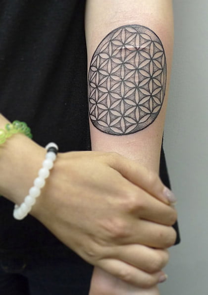 Circle pattern tattoo2 by Calum